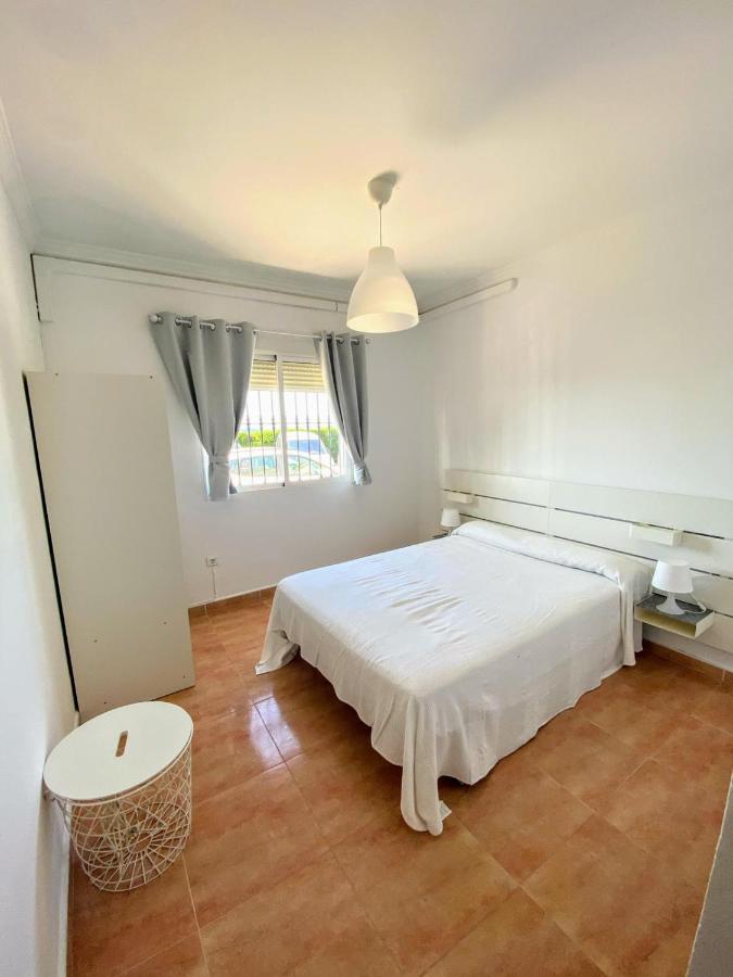 Apartamento Rio Adelfas Appartamento Benajarafe Esterno foto