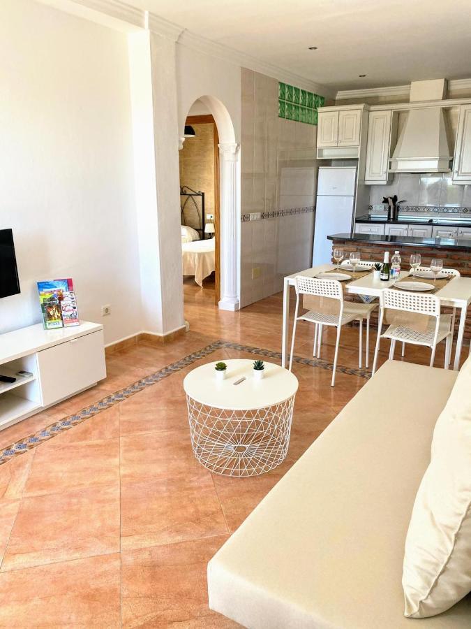Apartamento Rio Adelfas Appartamento Benajarafe Esterno foto